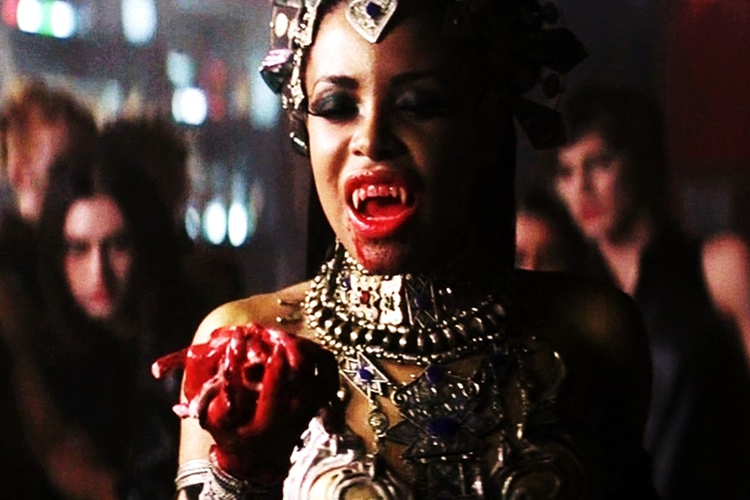 Queen of the Damned: The Vampire Classic ที่เกือบจะเป็น (1)